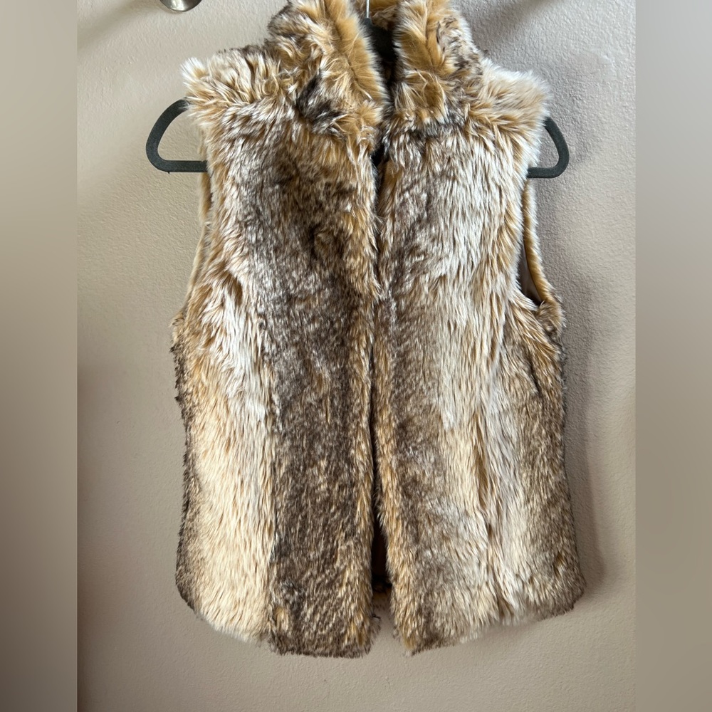 TCEC Faux Fur Vest
